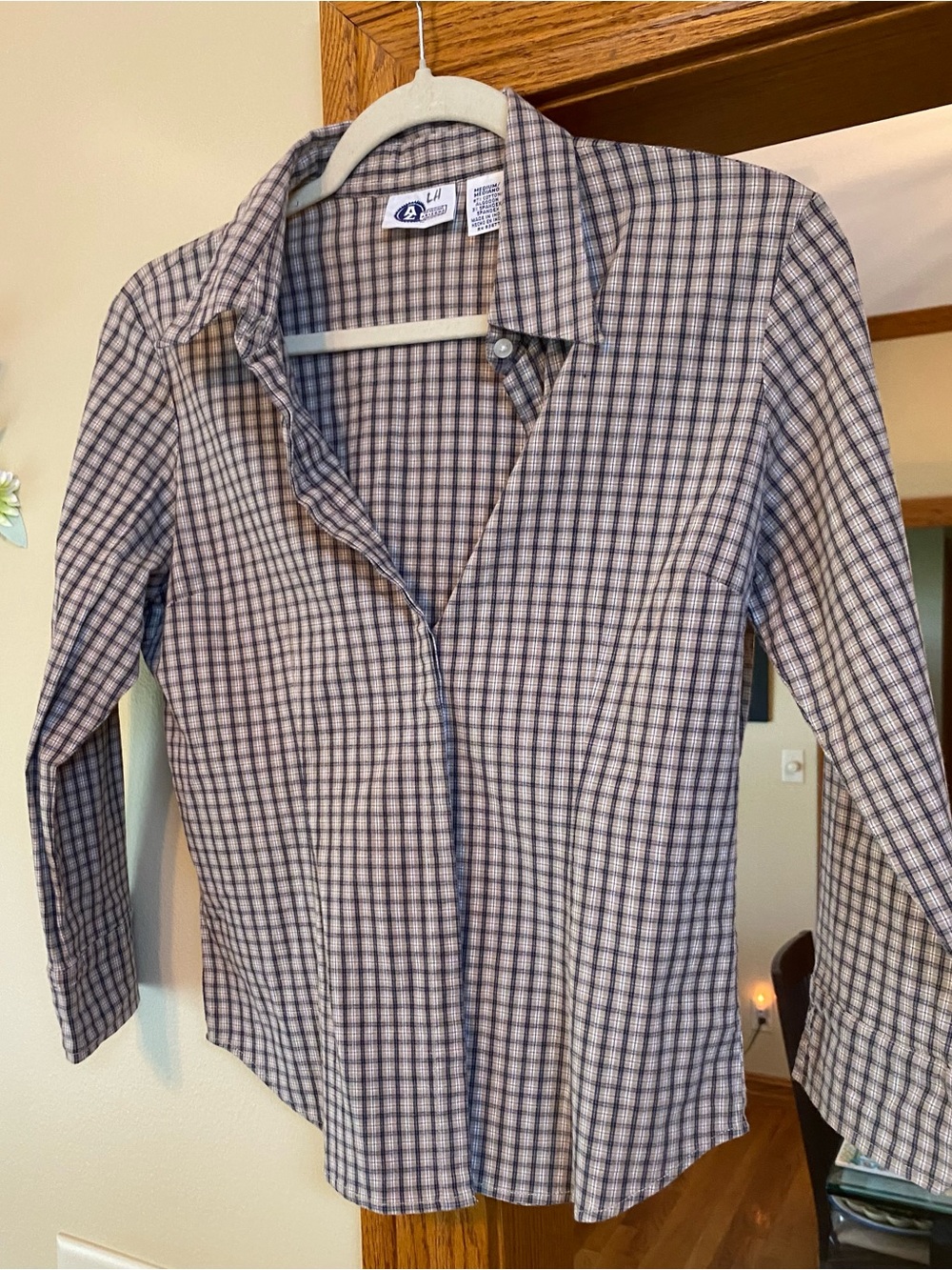 Arizona Plaid Button-Up Shirt - Blue Tan & Cream size M
